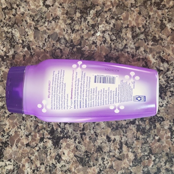 VAGISIL PH Balance Dailt Intimate wash new 12 fl oz dye free hypoallergenic - Picture 3 of 4